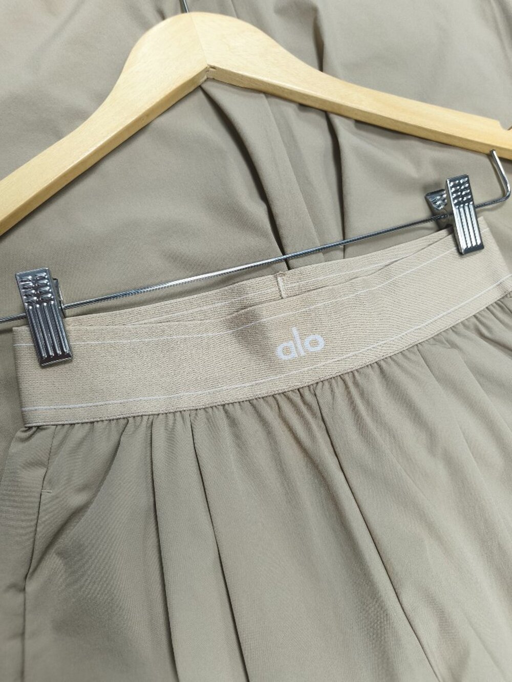 Alo Yoga High or Low Rise Suit Up Trouser💛Gravel Color Regular Length🧡NWT - Picture 7 of 9
